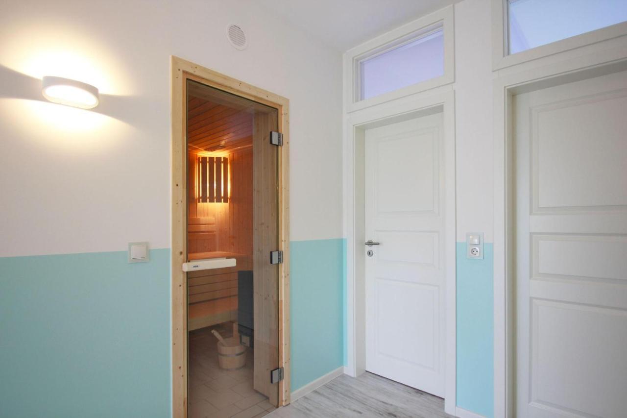 Strandnah, Balkon, Meerblick, Sauna, Gratis Nutzung Vom Ahoi Erlebnisbad Und Sauna In Sellin - Beach House Schotstek 奥斯特巴德·哥伦 外观 照片