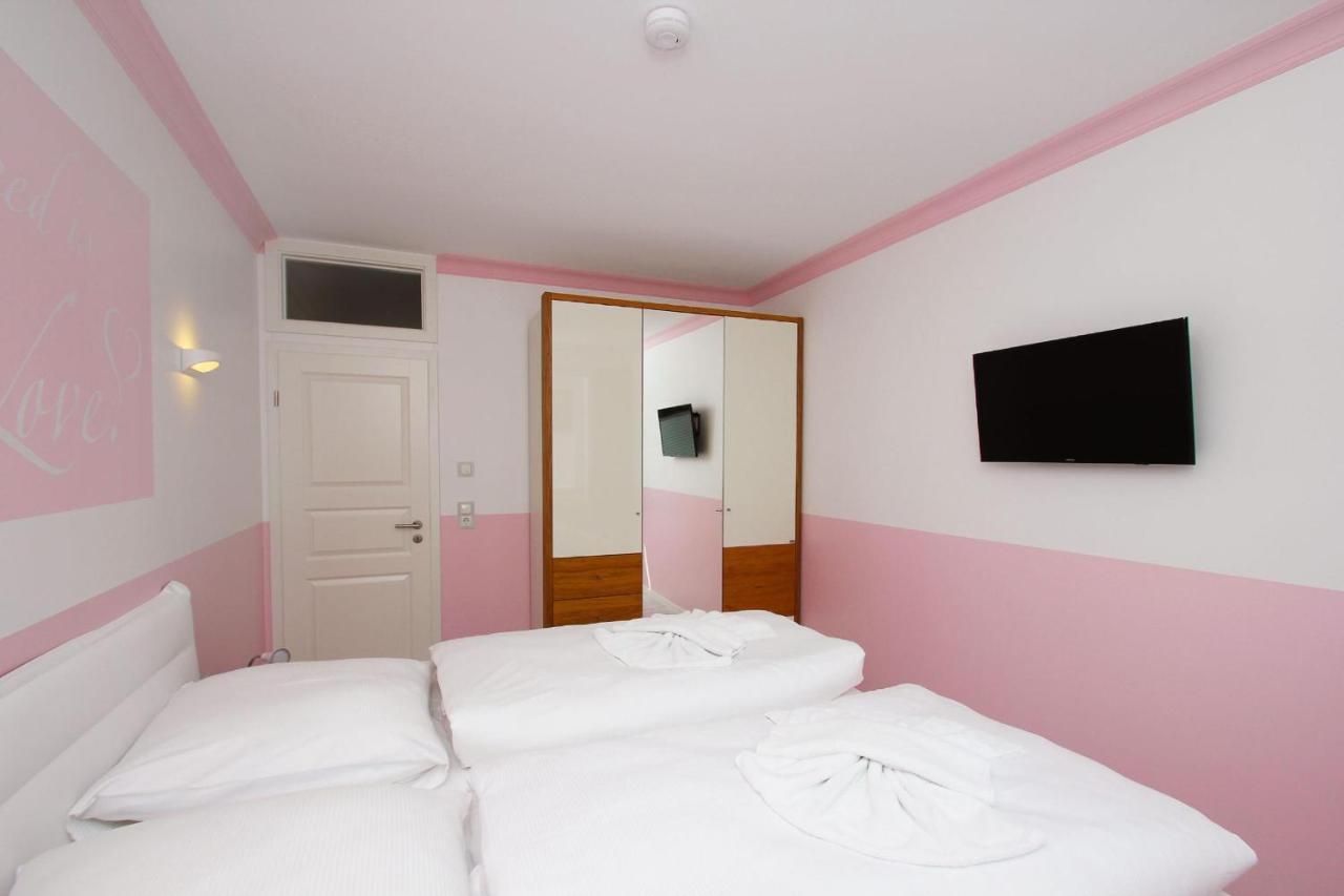 Strandnah, Balkon, Meerblick, Sauna, Gratis Nutzung Vom Ahoi Erlebnisbad Und Sauna In Sellin - Beach House Schotstek 奥斯特巴德·哥伦 外观 照片